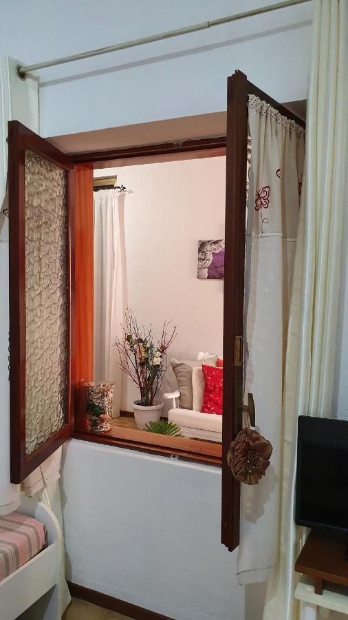 4 Stagioni Acomodação com café da manhã Villasimius Exterior foto
